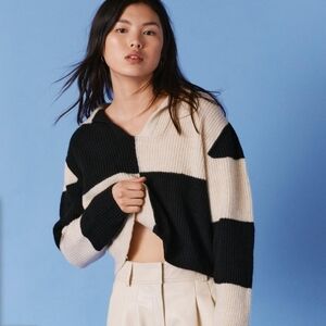 NASTYGAL Colorblock Oversized Cropped Sweater • Black Cream Beige • Small • Chic